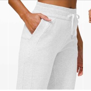 Lululemon Scuba Jogger Sweatpants Size 2